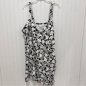 Lands' End 26W Swimdress Black White Floral